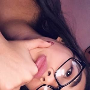 Meet your Posher, Alice